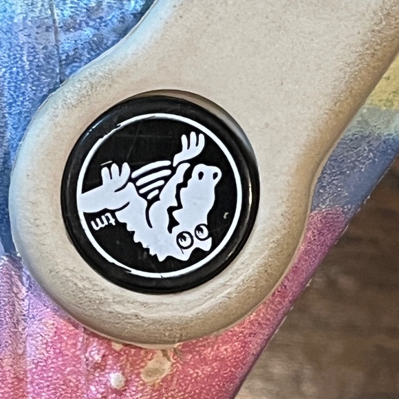 Rainbow Tie dye crocs - Picture 6 of 7